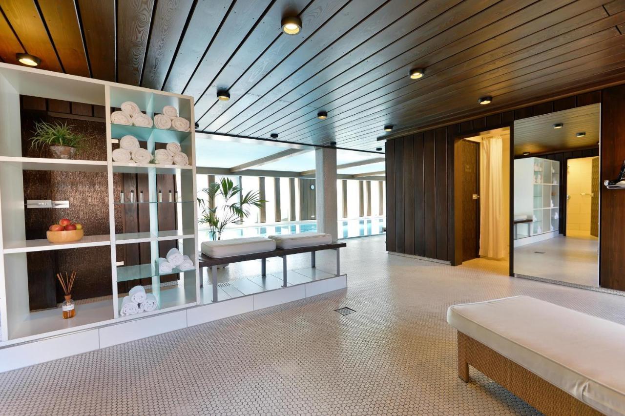 Hotel Adler Asperg Bagian luar foto